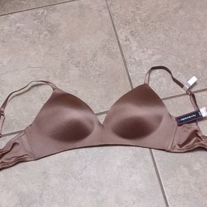 NWT Ambrielle Bra Size 36D